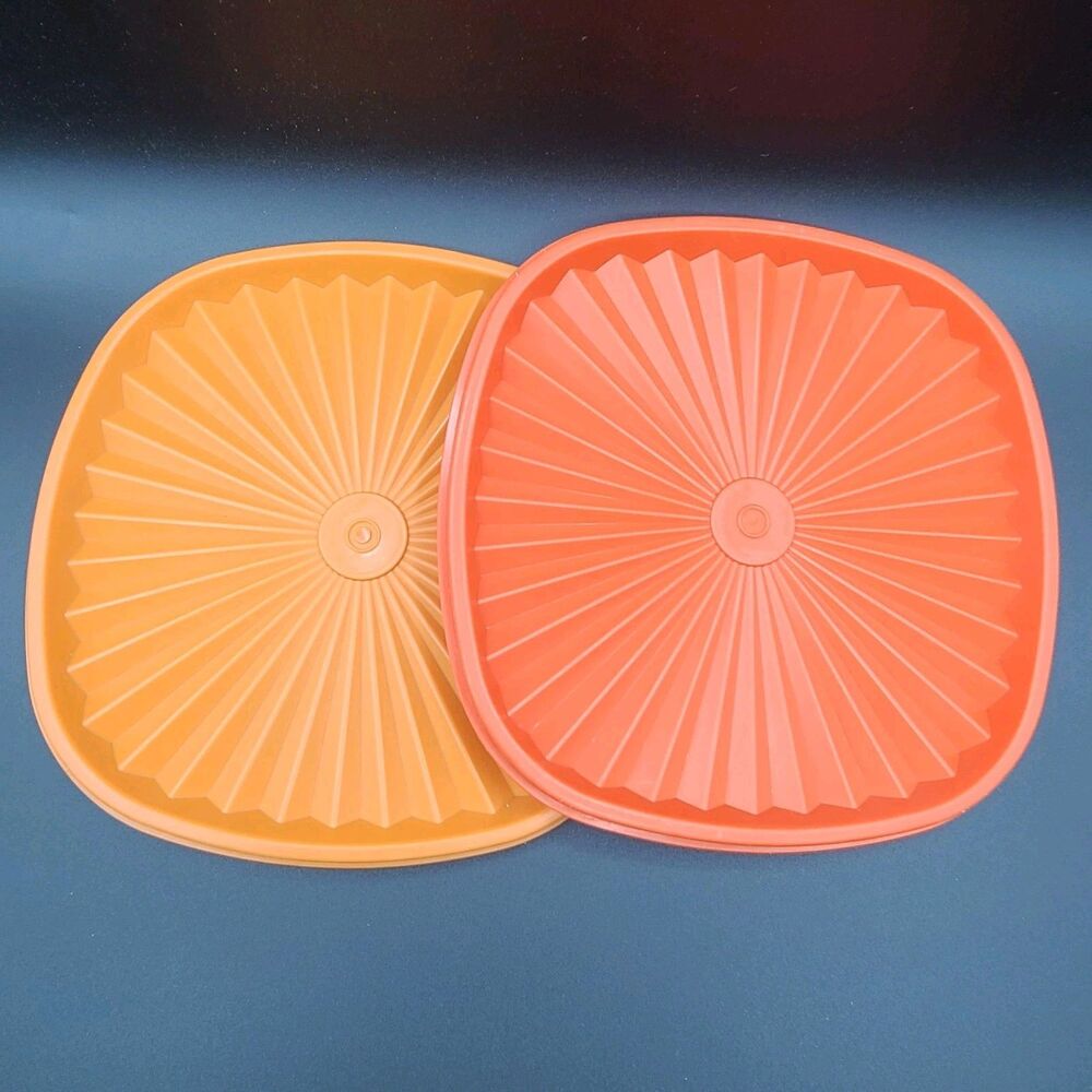Vintage Lot Of 2 Tupperware Starburst 839 Servalier Bowl LIDS only